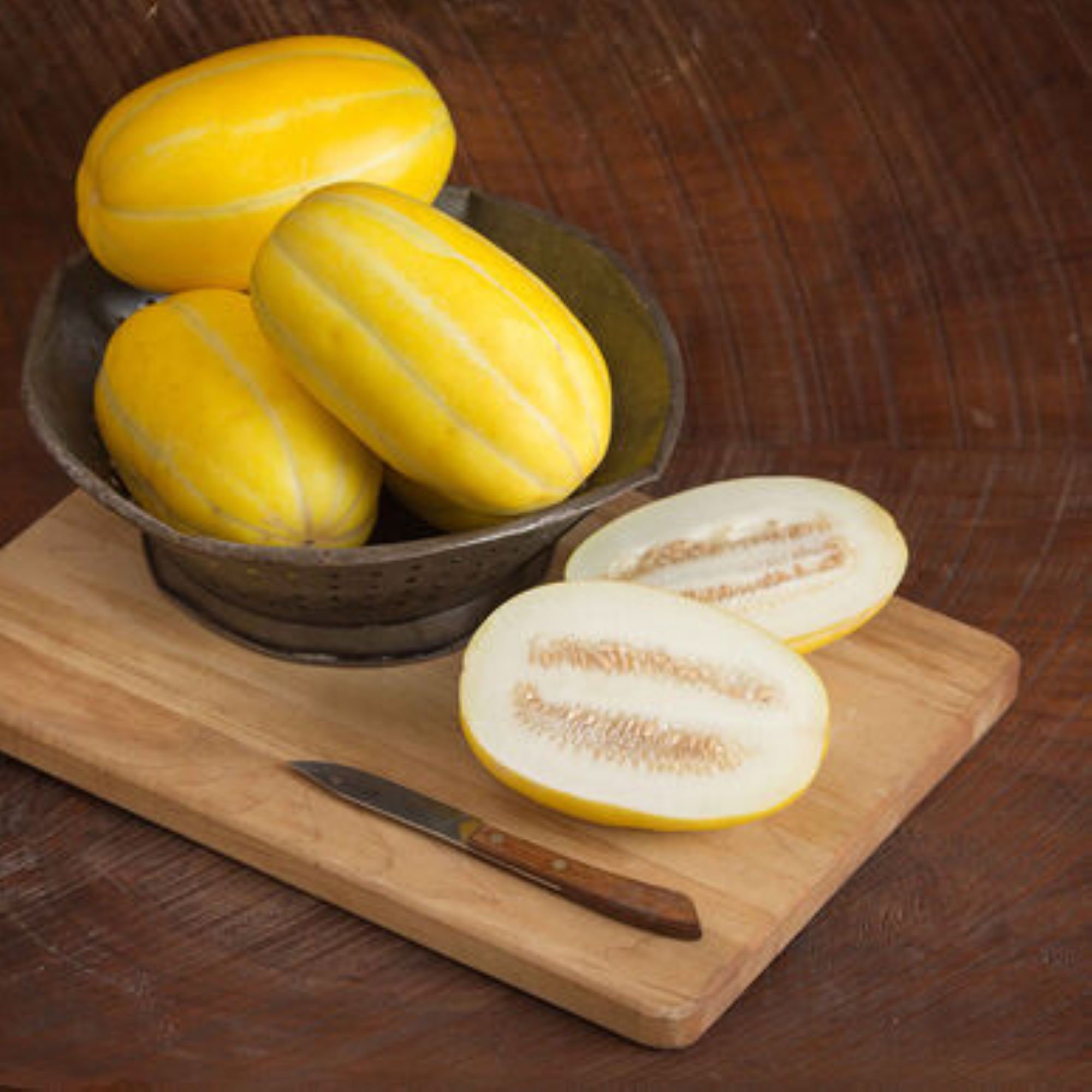 10 Korean Torpedo melon seeds - sweet/juicy ! Grown in USA ! Asian ! Specialty !